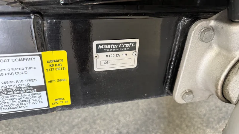 Slide: The Image of Mastercraft XT22 2019 - 111