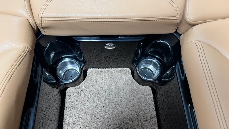 Slide: The Image of Mastercraft XT22 2019 - 86