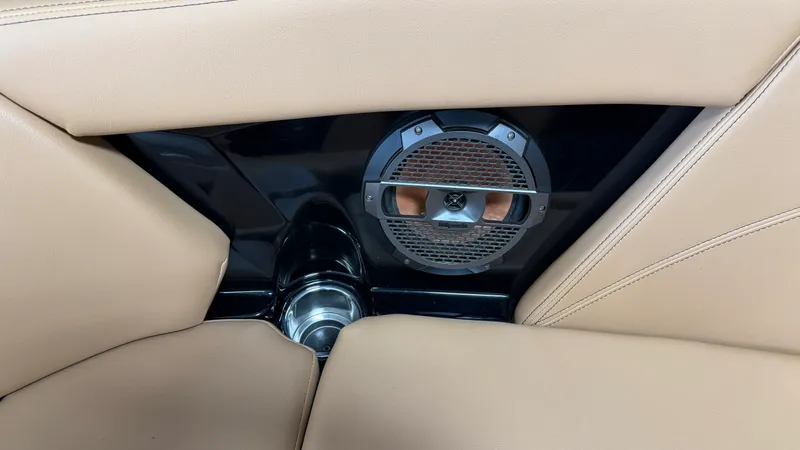Slide: The Image of Mastercraft XT22 2019 - 83