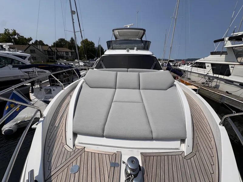 Slide: The Image of Azimut 53 FLY 2025 - 60