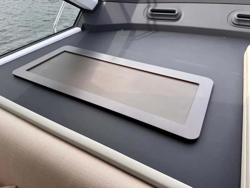 Slide: The Image of Azimut 53 FLY 2025 - 49