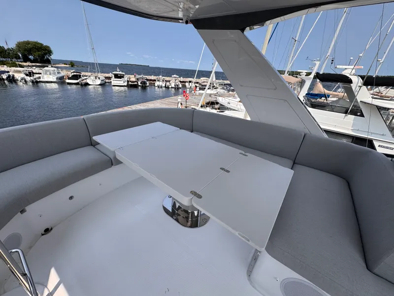 Slide: The Image of Azimut 53 FLY 2025 - 51
