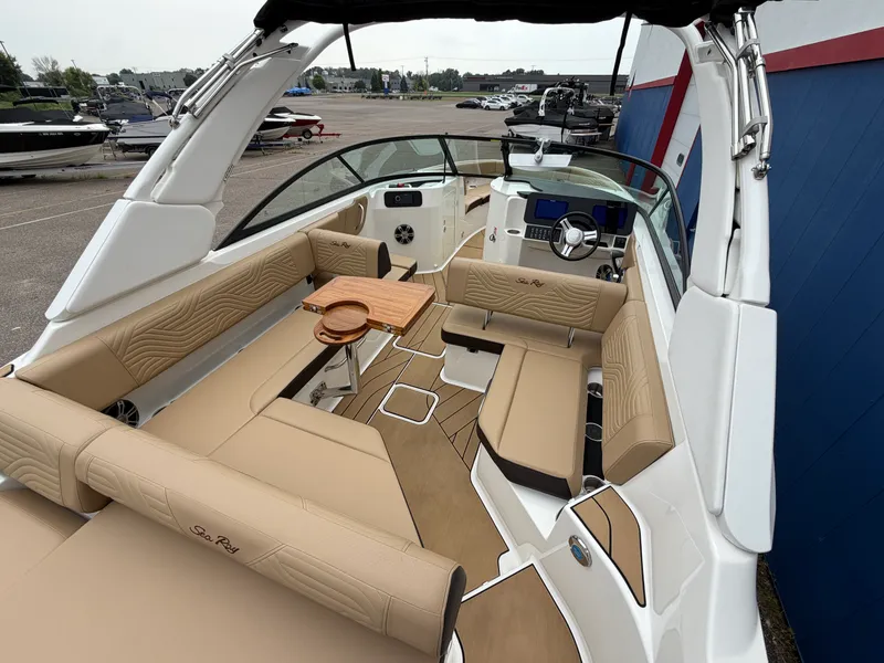 Slide: The Image of Sea Ray SDX 250 Surf 2025 - 12