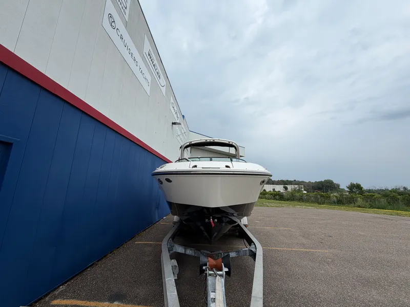Slide: The Image of Sea Ray SDX 250 Surf 2025 - 2