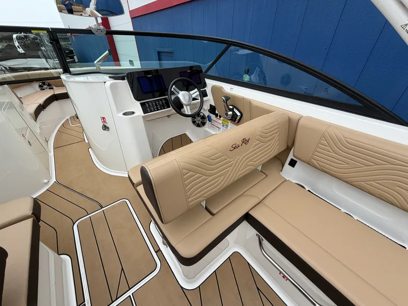 Slide: The Image of Sea Ray SDX 250 Surf 2025 - 36