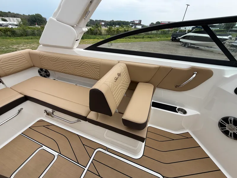 Slide: The Image of Sea Ray SDX 250 Surf 2025 - 26