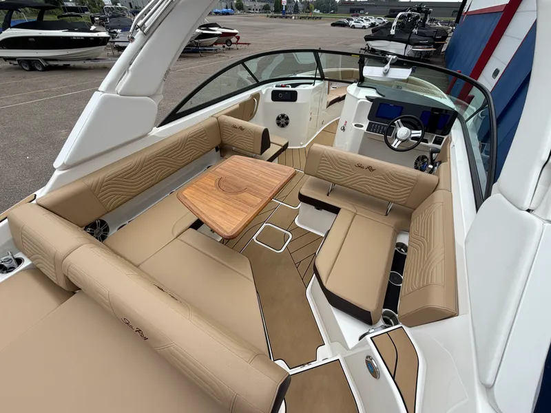Slide: The Image of Sea Ray SDX 250 Surf 2025 - 13