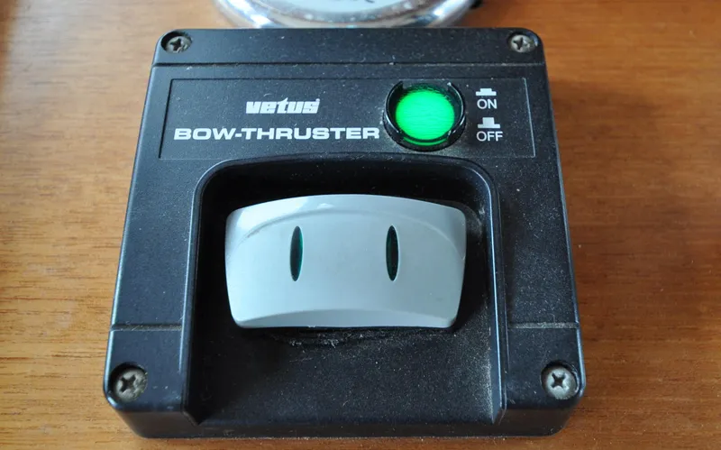 Slide: The Image of Grand Banks 52 Heritage EU 2000 - 71