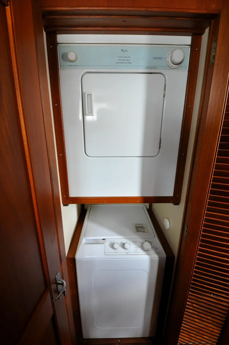 Slide: The Image of Grand Banks 52 Heritage EU 2000 - 77