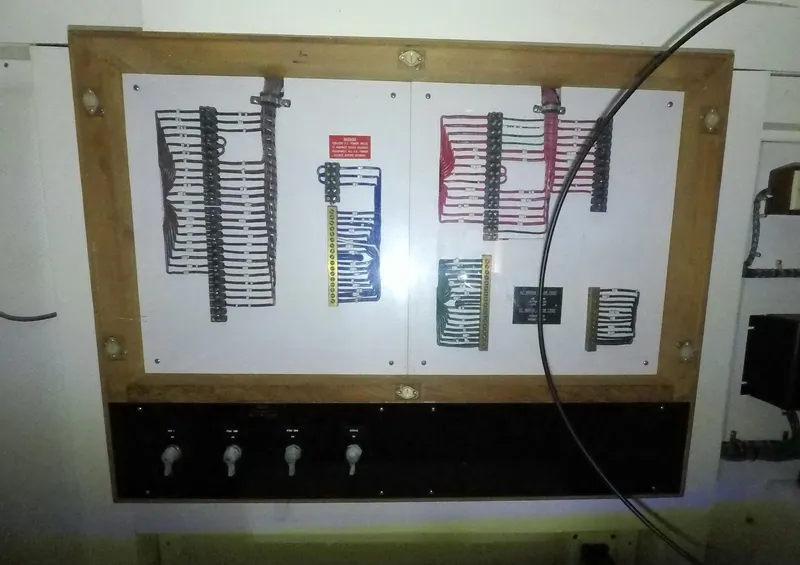 Slide: The Image of Grand Banks 52 Heritage EU 2000 - 94