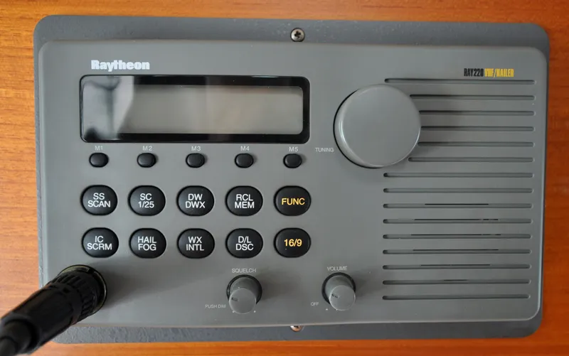 Slide: The Image of Grand Banks Heritage Europa 52 2000 - 65