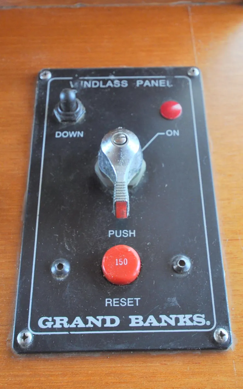 Slide: The Image of Grand Banks Heritage Europa 52 2000 - 69