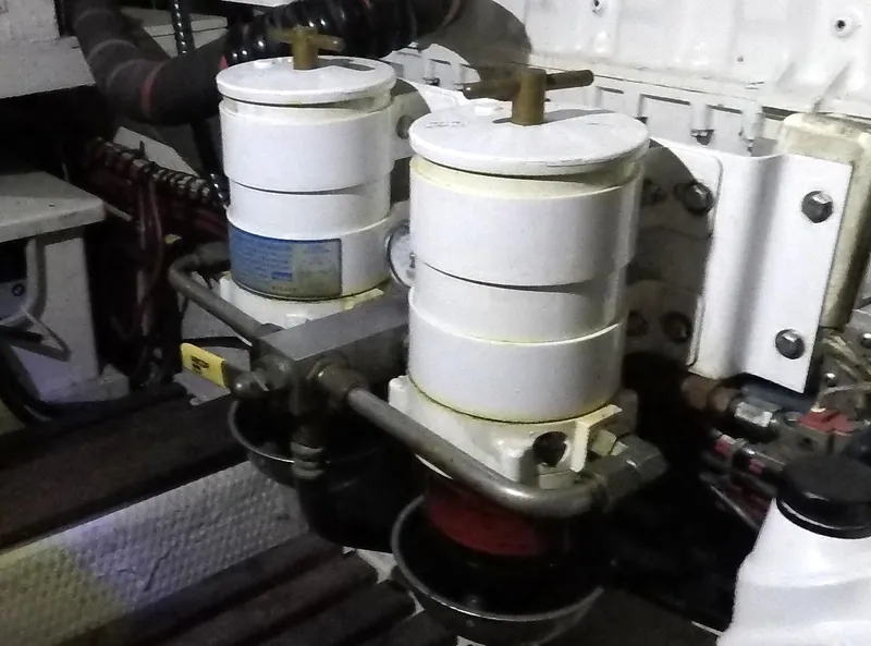 Slide: The Image of Grand Banks Heritage Europa 52 2000 - 91