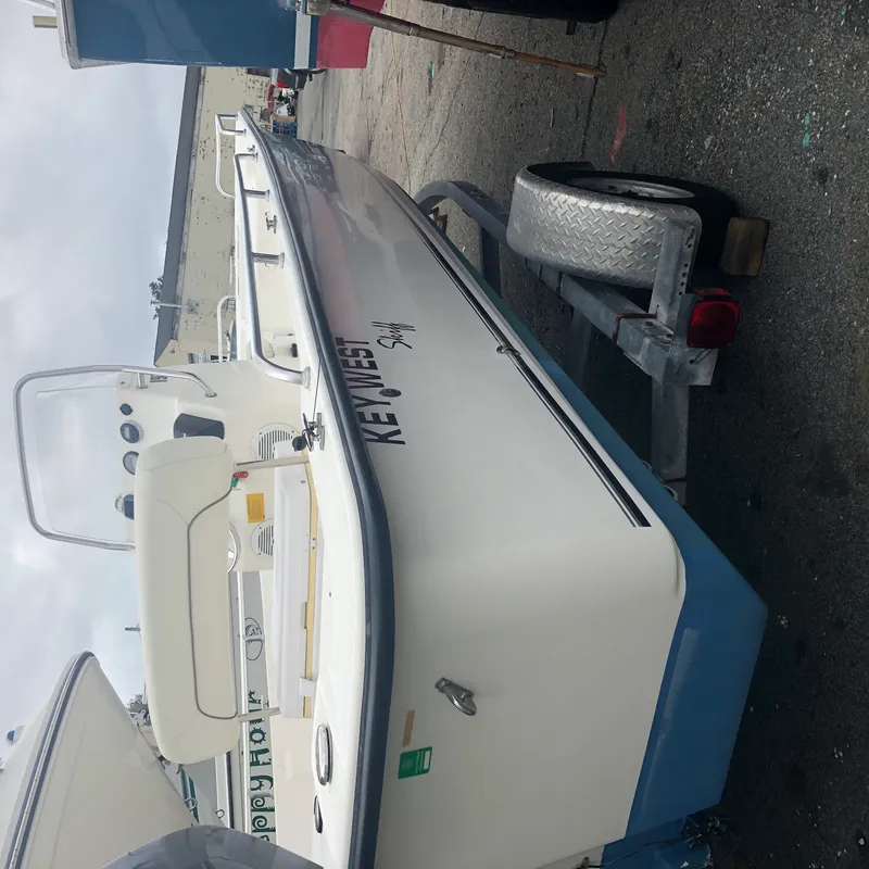 Slide: The Image of Key West 197 Skiff 2014 - 11