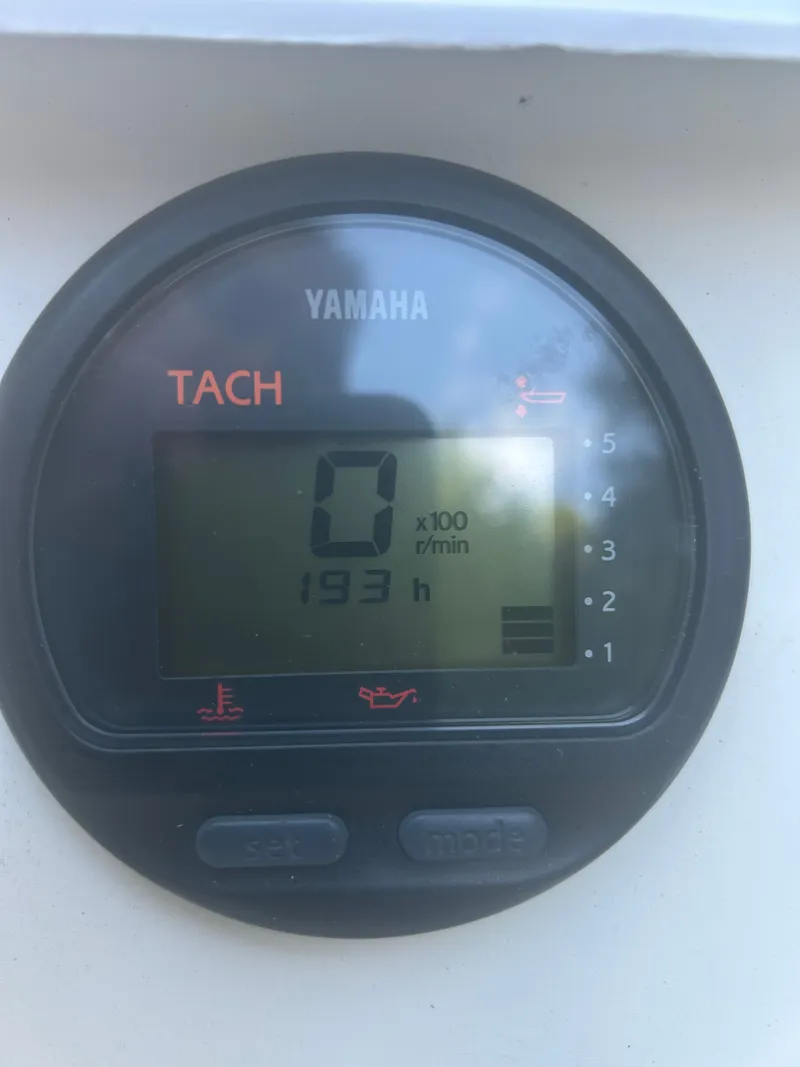 Slide: The Image of Key West 197 Skiff 2014 - 18