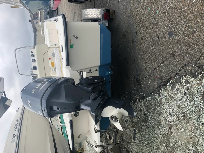 Slide: The Image of Key West 197 Skiff 2014 - 20