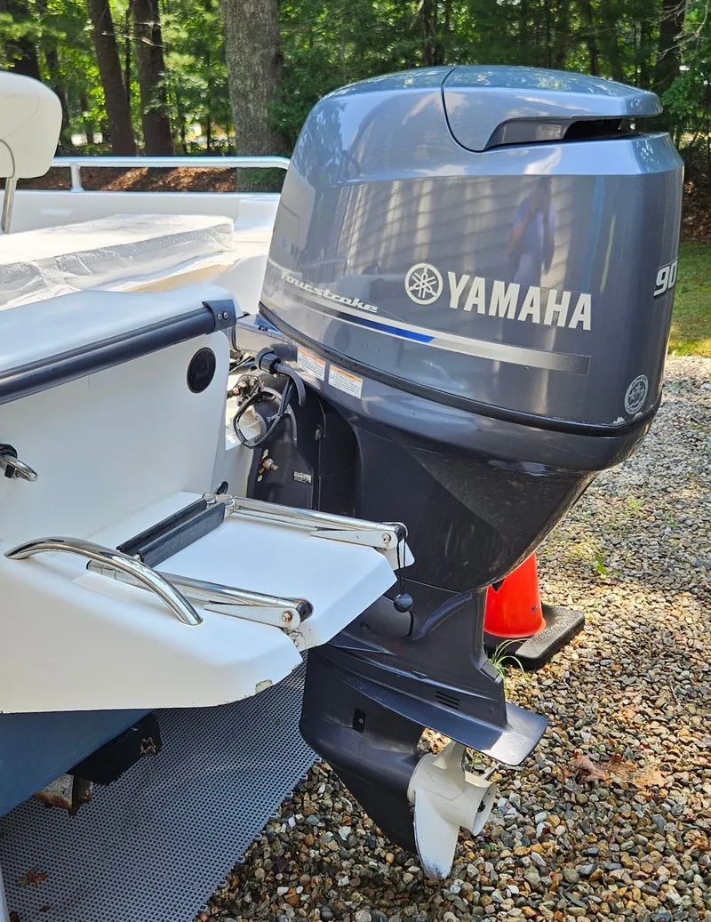 Slide: The Image of Key West 197 Skiff 2014 - 6