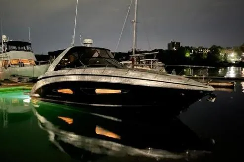 Slide: The Image of Regal 32 Express 2015 - 2
