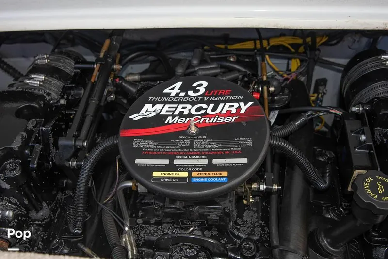 Slide: The Image of 2003 Crownline 180BR for sale in Lyons, IL - 13