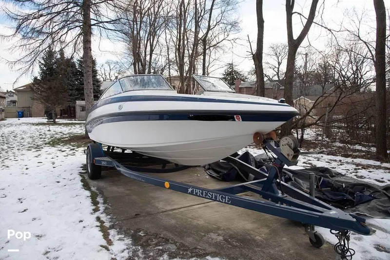 Slide: The Image of 2003 Crownline 180BR for sale in Lyons, IL - 19