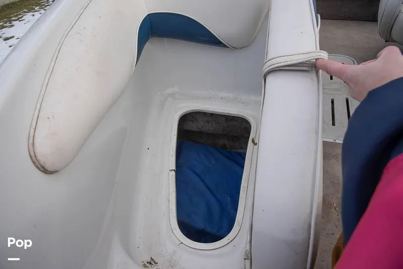 Slide: The Image of 2003 Crownline 180BR for sale in Lyons, IL - 34