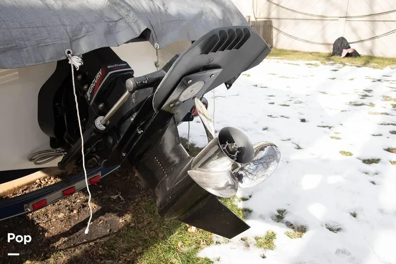 Slide: The Image of 2003 Crownline 180BR for sale in Lyons, IL - 71