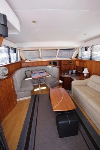 Slide: The Image of Interior of 2001 Silverton 42 Convertible yacht. - 28