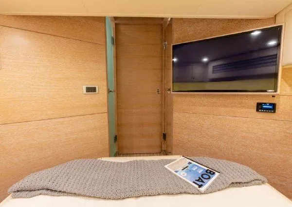 Slide: The Image of Interior of 2026 Scout 530 LXF with TV and magazine. - 14