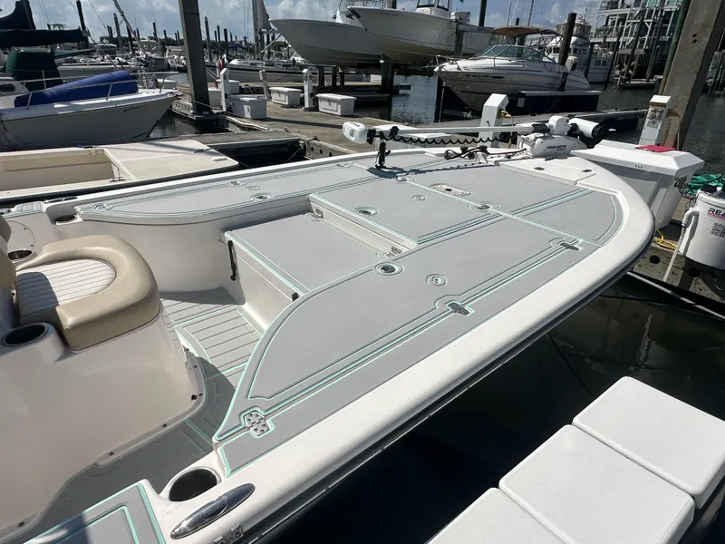 Slide: The Image of Sea Born FX22 BAY 2019 - 7