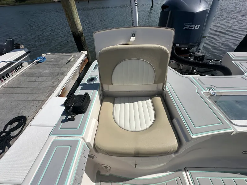 Slide: The Image of Sea Born FX22 BAY 2019 - 15