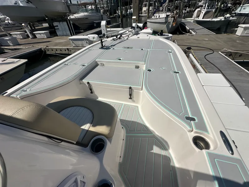 Slide: The Image of Sea Born FX22 BAY 2019 - 19