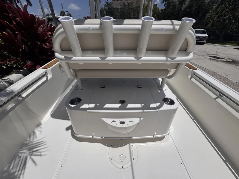 Slide: The Image of Boston Whaler 210 Montauk 2027 - 11