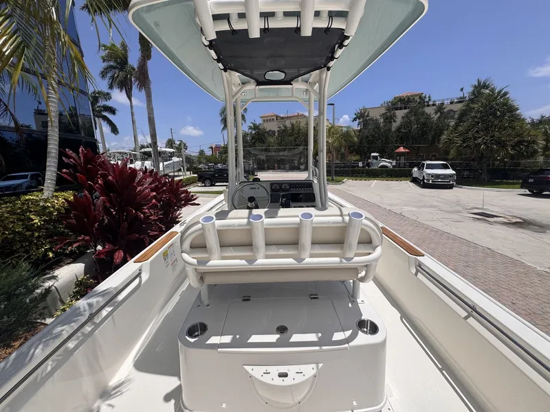 Slide: The Image of Boston Whaler 210 Montauk 2027 - 10