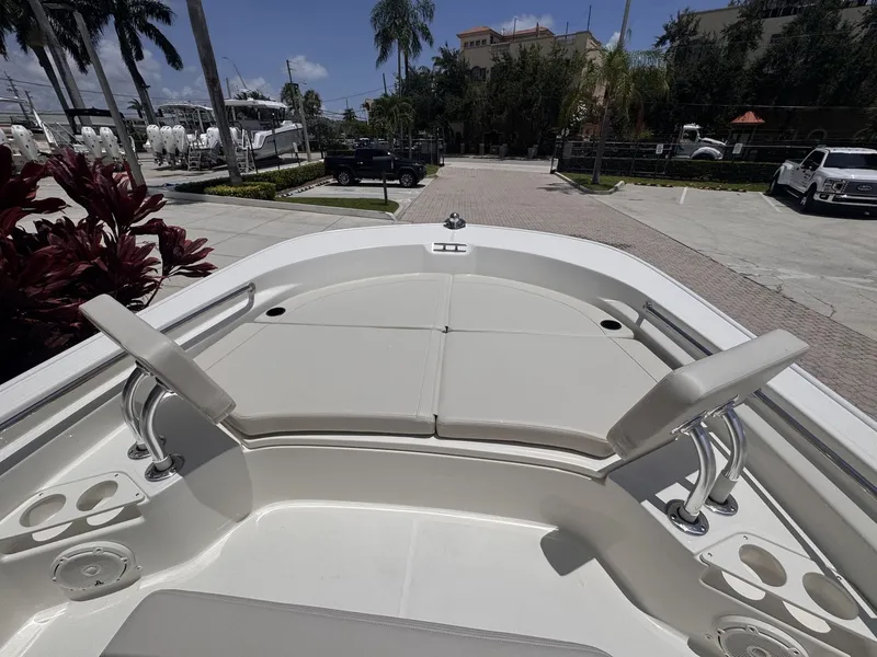 Slide: The Image of Boston Whaler 210 Montauk 2027 - 25