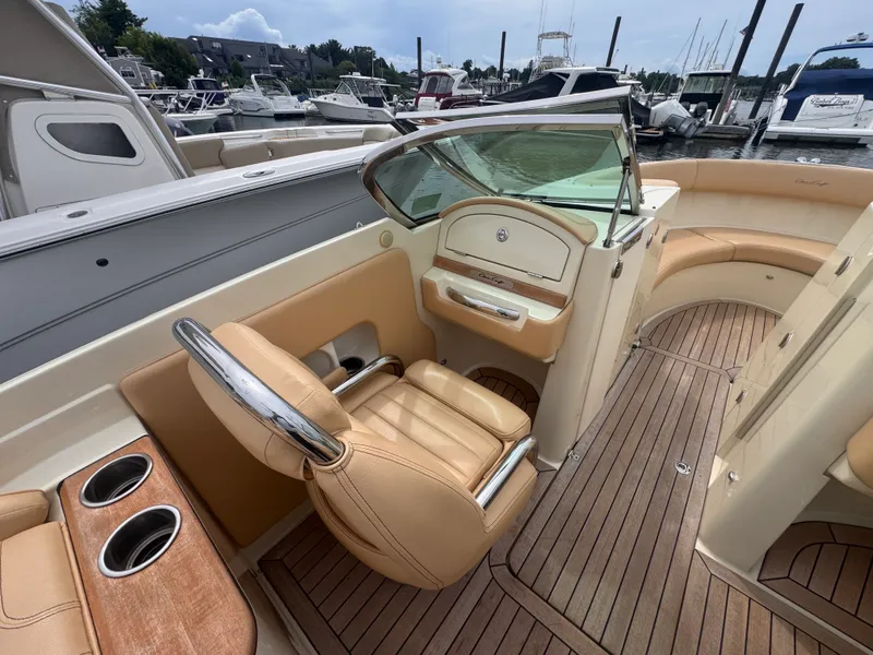 Slide: The Image of Chris-Craft 28 LAUNCH 2011 - 15