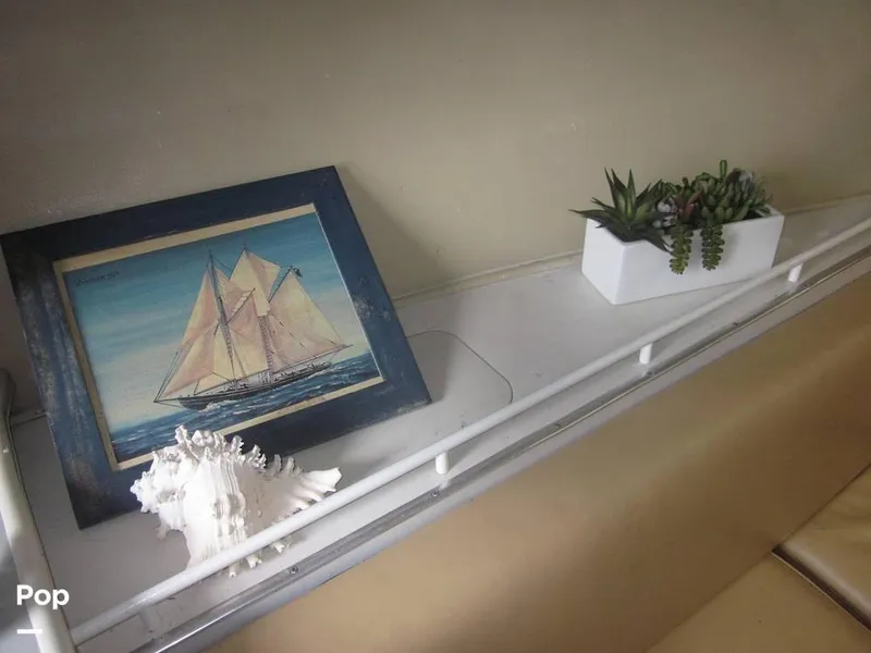 Slide: The Image of 1990 Wellcraft PRIMA for sale in Lewes, DE - 57