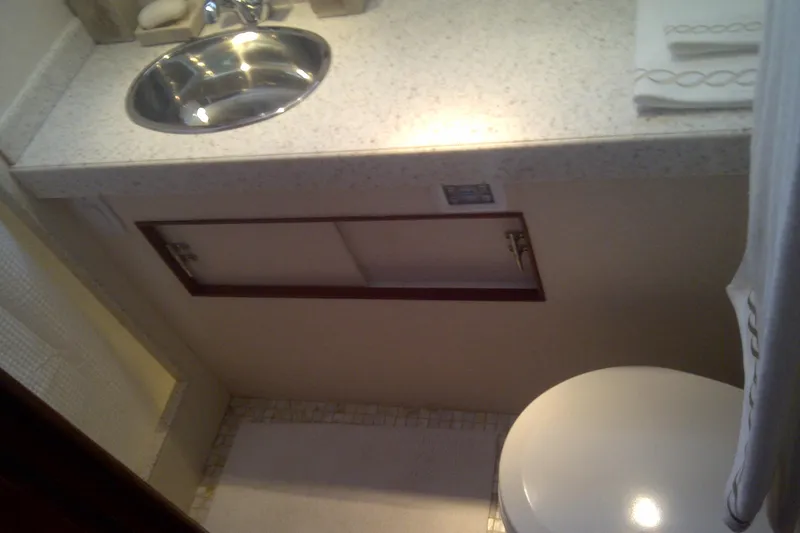 Slide: The Image of Chris-Craft 47 Commander 1973 - 101