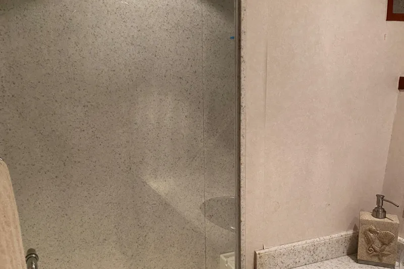 Slide: The Image of Chris-Craft 47 Commander 1973 - 113