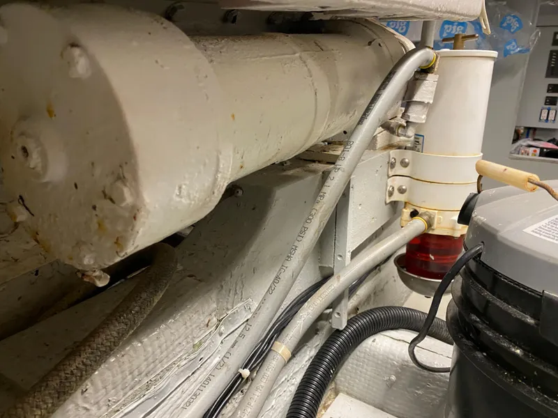 Slide: The Image of Chris-Craft 47 Commander 1973 - 153