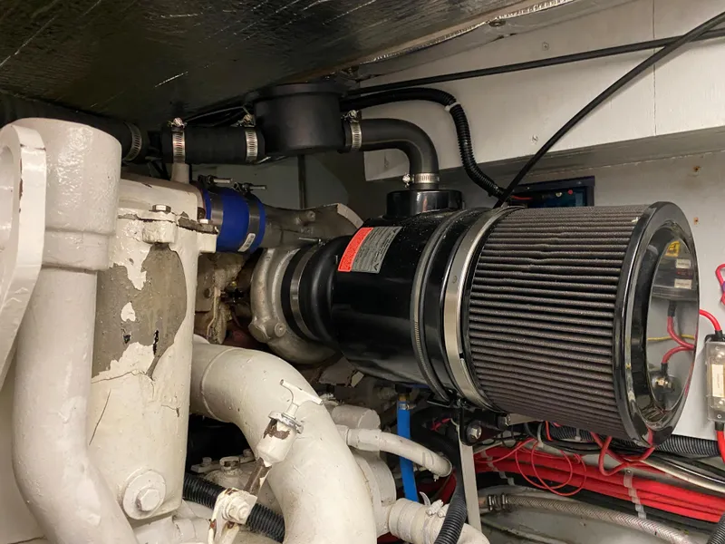 Slide: The Image of Chris-Craft 47 Commander 1973 - 157