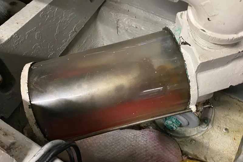 Slide: The Image of Chris-Craft 47 Commander 1973 - 165