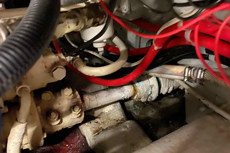 Slide: The Image of Chris-Craft 47 Commander 1973 - 168