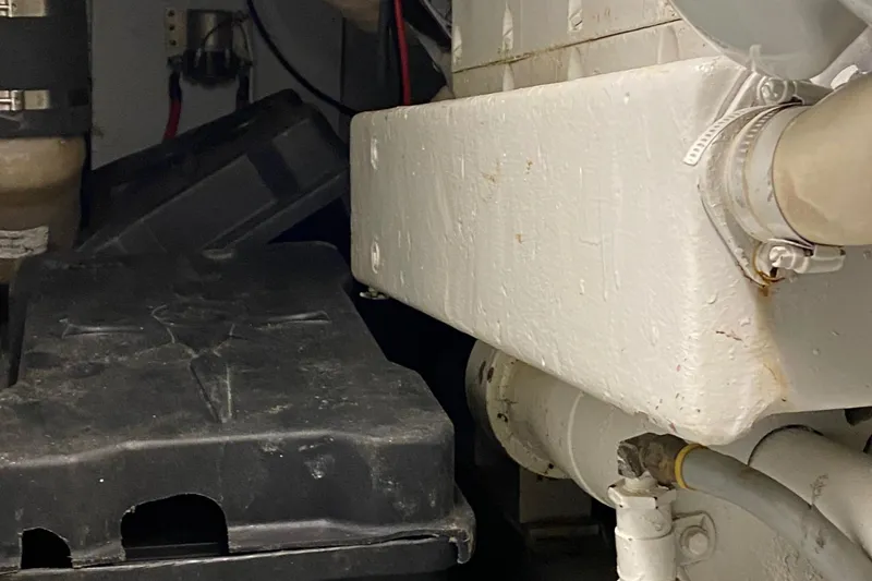 Slide: The Image of Chris-Craft 47 Commander 1973 - 173