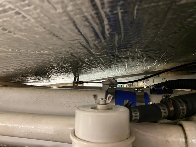 Slide: The Image of Chris-Craft 47 Commander 1973 - 177