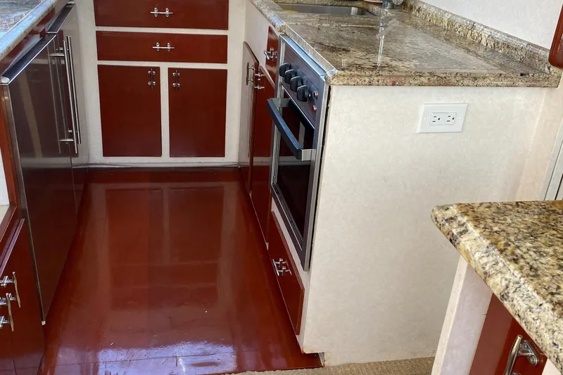 Slide: The Image of Chris-Craft 47 Commander 1973 - 203