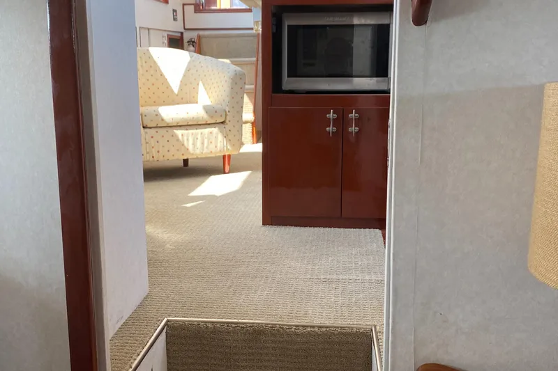 Slide: The Image of Chris-Craft 47 Commander 1973 - 204