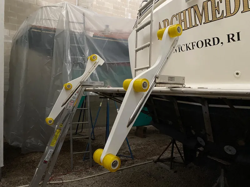 Slide: The Image of Chris-Craft 47 Commander 1973 - 209