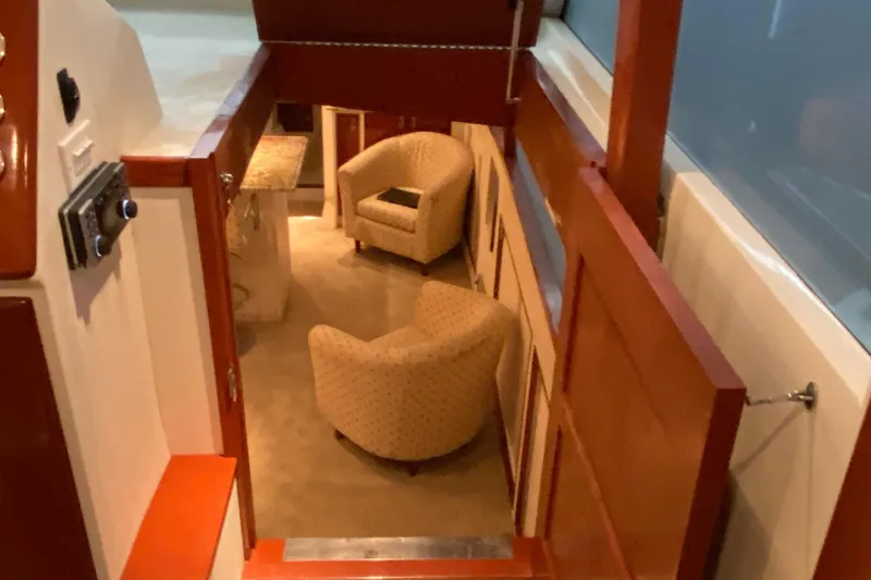 Slide: The Image of Chris-Craft 47 Commander 1973 - 68