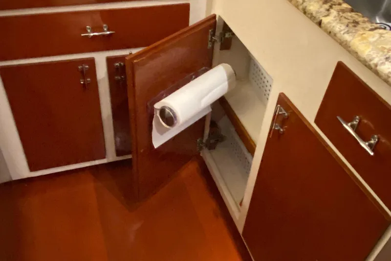 Slide: The Image of Chris-Craft 47 Commander 1973 - 86