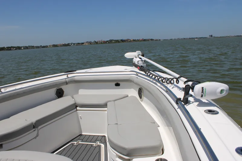 Slide: The Image of Boston Whaler 350 Outrage 2020 - 24